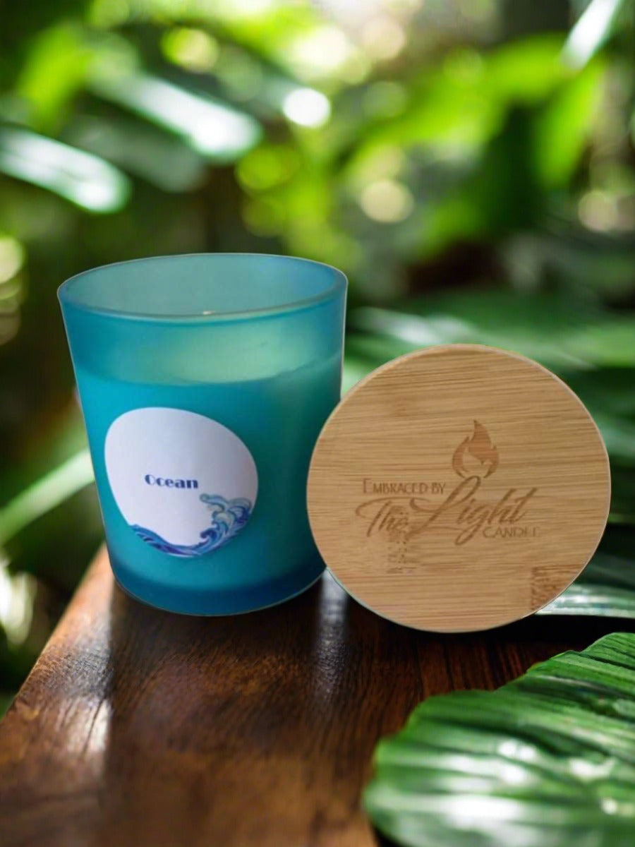 Experience the invigorating scent of the ocean with our 14oz Ocean Fragrance Soy Blend Candle. Our premium soy blend wax burns cleaner and longer, providing a 100% natural alternative to traditional paraffin wax candles. With a burn time of up to 50 hours, you can enjoy the fresh and calming aroma of the ocean for longer.